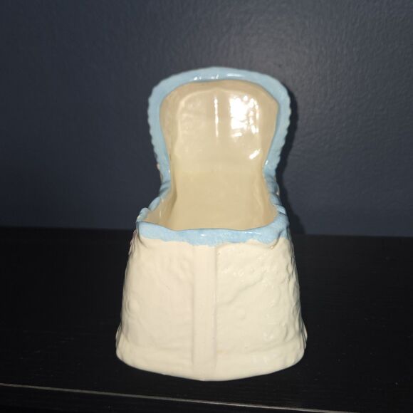 Vintage Ceramic Baby Cradle Planter Keepsake Pastel Pink Blue White And Yellow - Picture 2 of 8